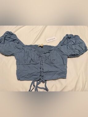 PacSun Light Blue Off-Shoulder Tie-Front Crop Top size XS💙